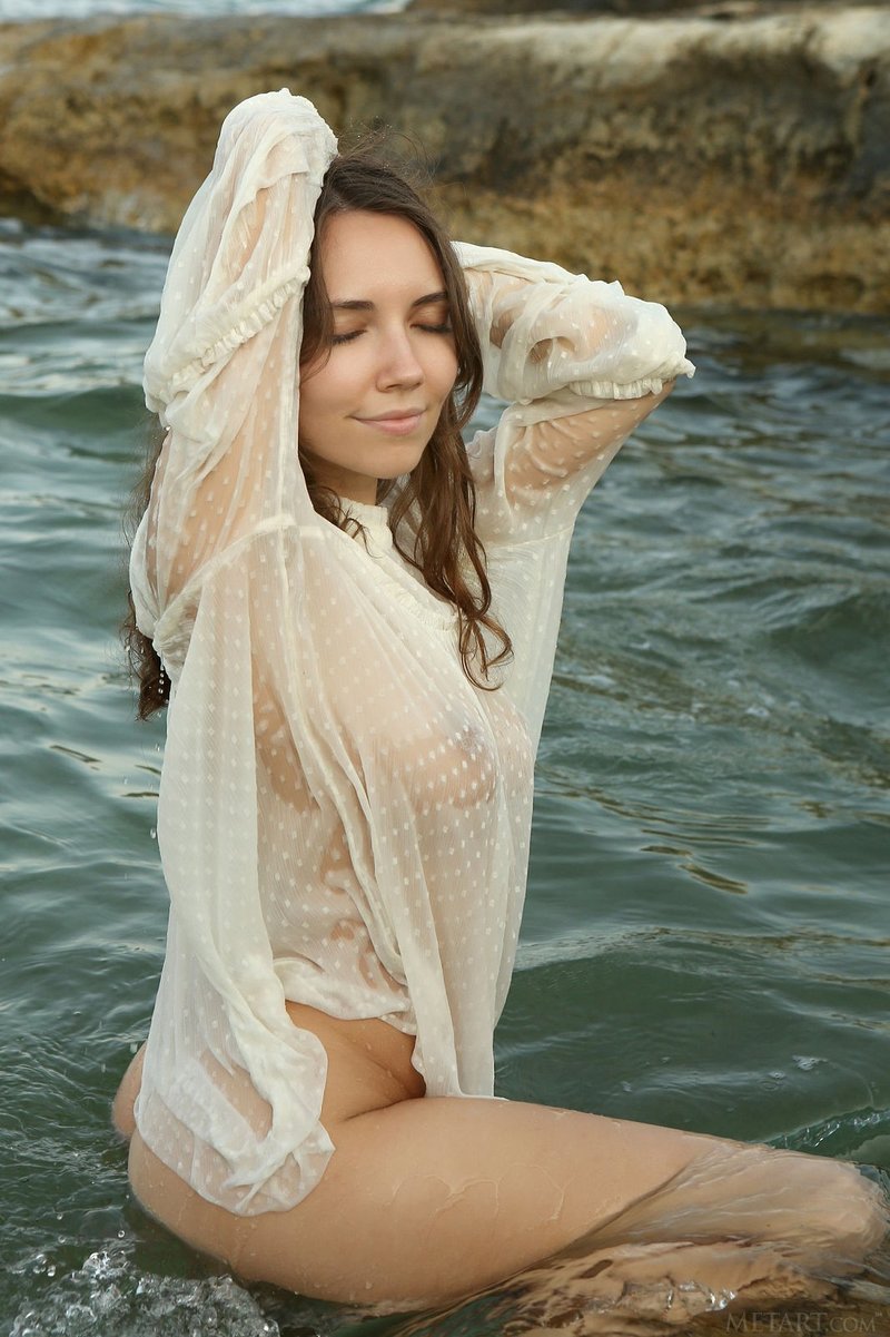 Сонечка, 23